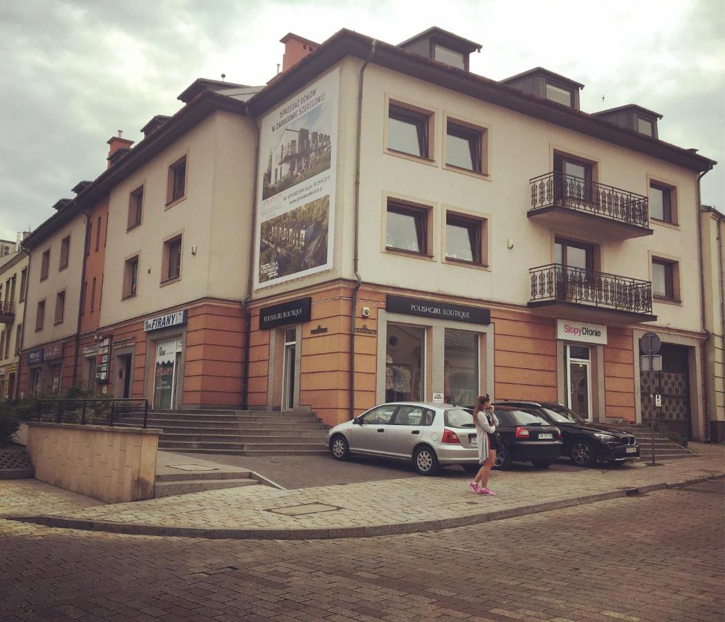 Apartament Plac Moniuszki 11 Кельце Экстерьер фото
