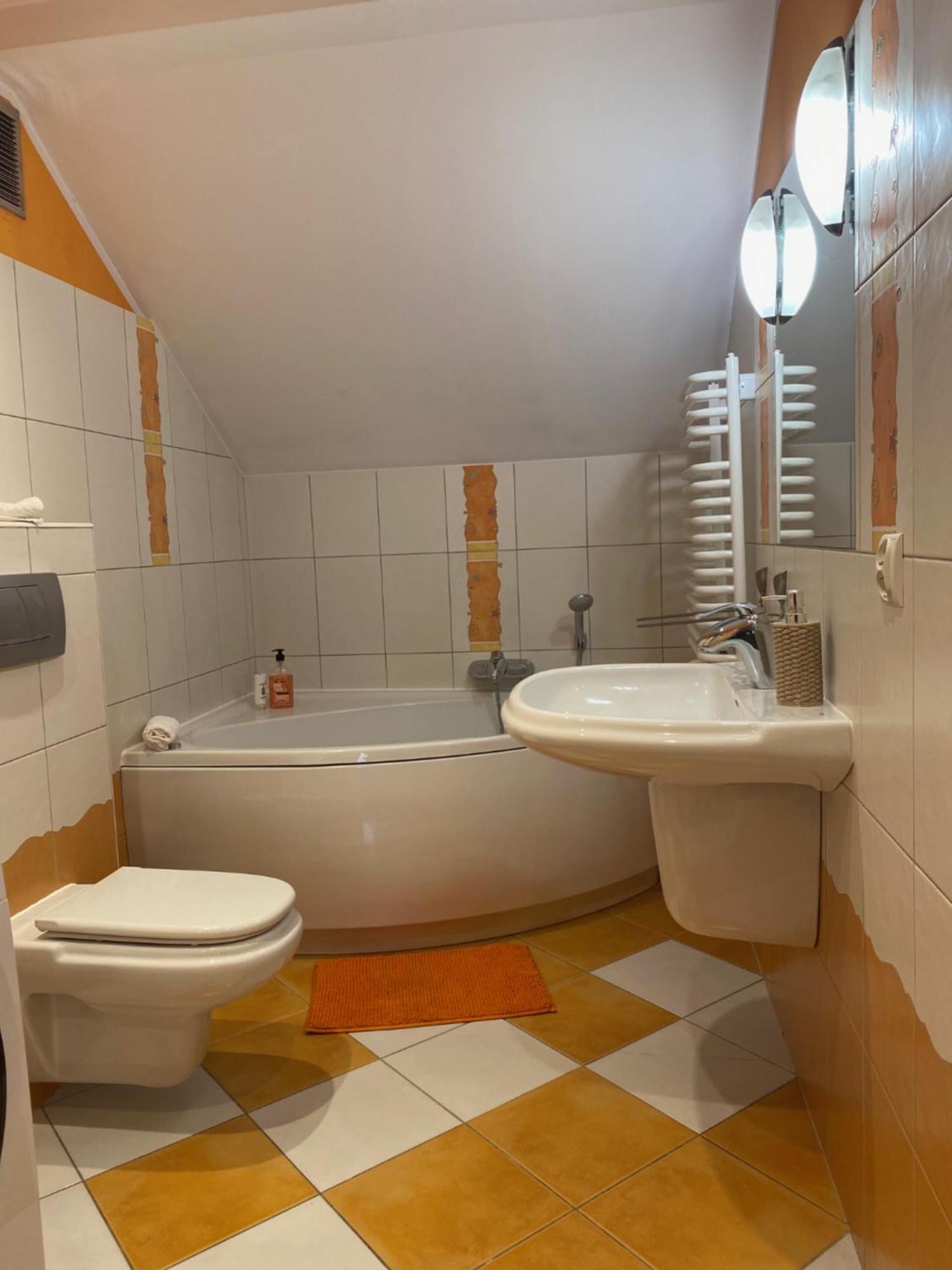 Apartament Plac Moniuszki 11 Кельце Экстерьер фото